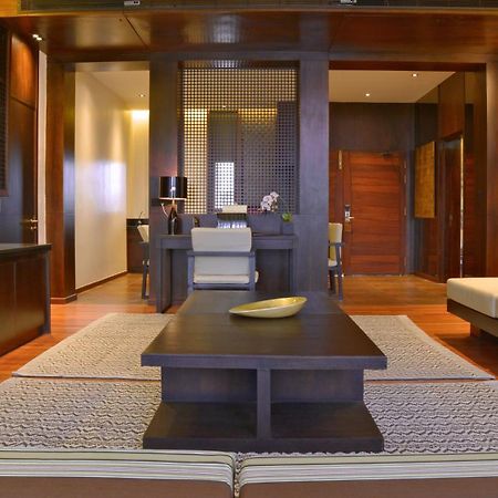 エメラルド パレス ホテル Naypyidaw 部屋 写真